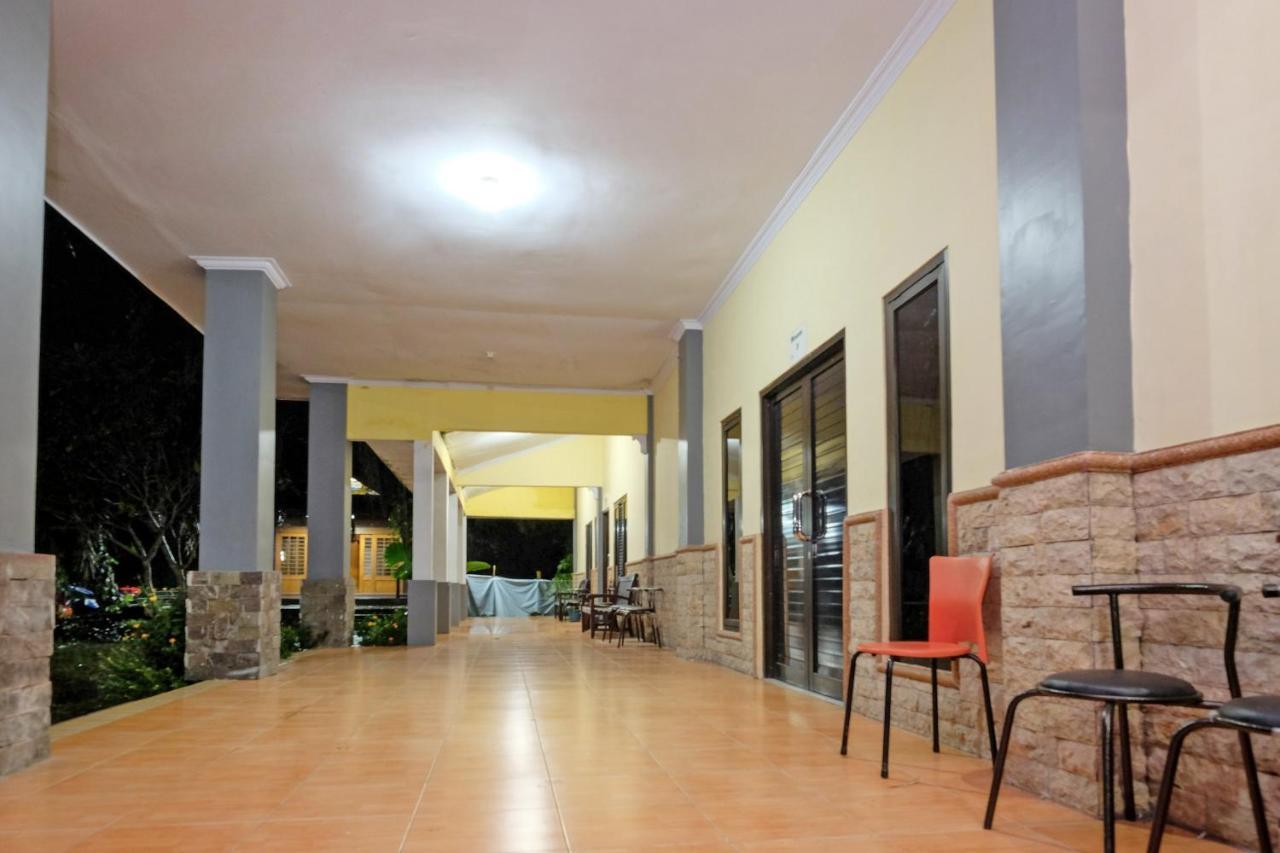 Zen Rooms B Walk Batu Malang Eksteriør billede