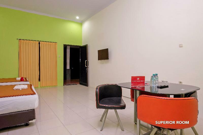 Zen Rooms B Walk Batu Malang Eksteriør billede